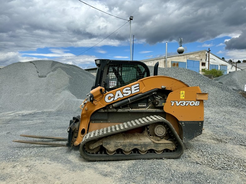 CASE TV370B